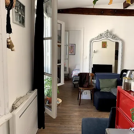Nid Douillet A Montmartre Apartmán *